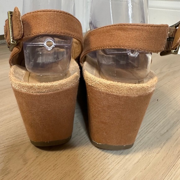 Vionic Trixie Wedge Sandals Womens SZ 9 Brown Toffee Suede Slingback Open Toe - Picture 5 of 9